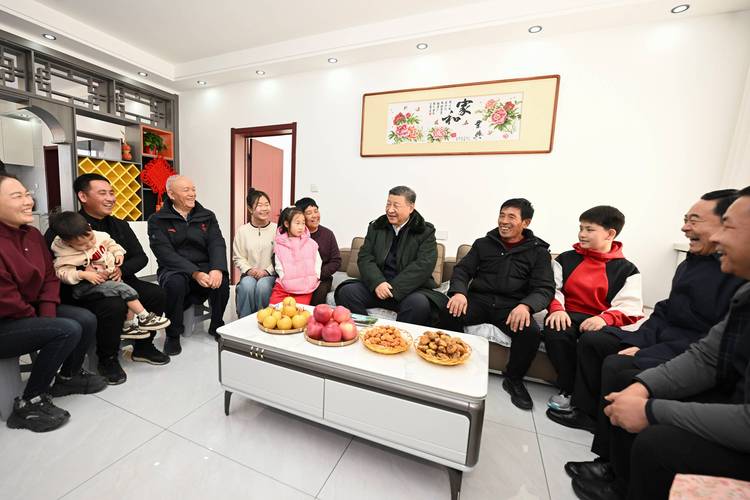 上杭:灾后重建家庭入住新居